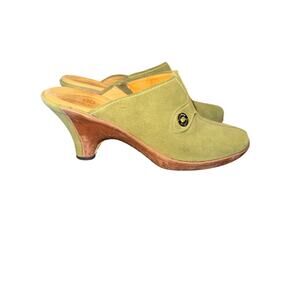 ⭐️ Women’s Cole Haan Green Genuine Suede Mule Heeled Shoes. Size 8 Unique Trendy